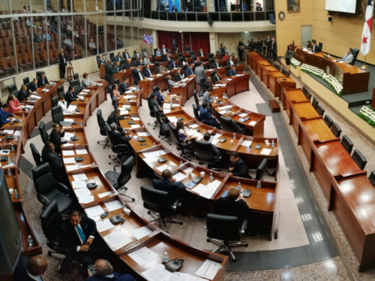 Castillero instala la primera sesión ordinaria de la Asamblea Nacional