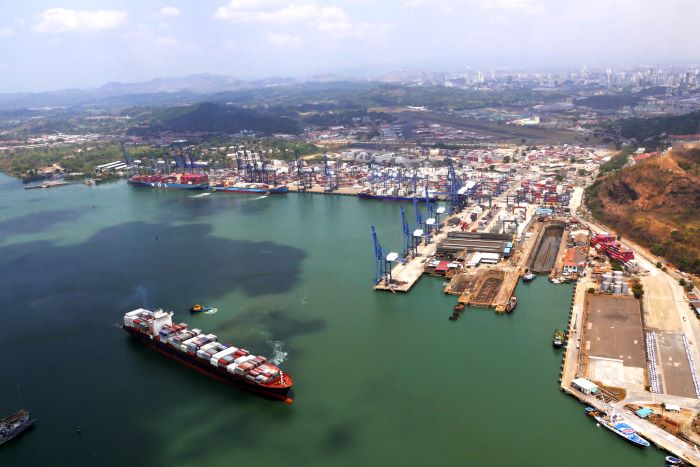 Puertos de Panamá consolidan liderazgo en la región
