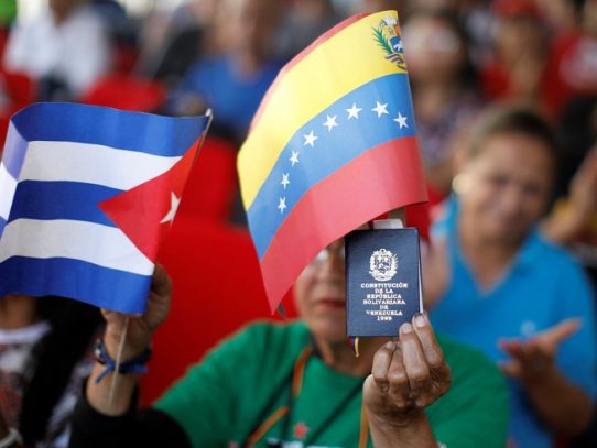 Rusia y Cuba podrían acabar (de verdad) con la crisis venezolana