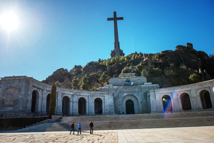 Mientras España se prepara para exhumar a Franco, debe enfrentarse a los otros 33.000 con los que comparte su tumba