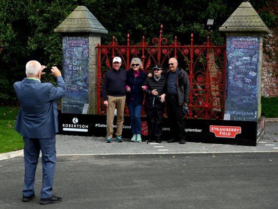 El "Strawberry Field" de John Lennon abre sus verjas al público