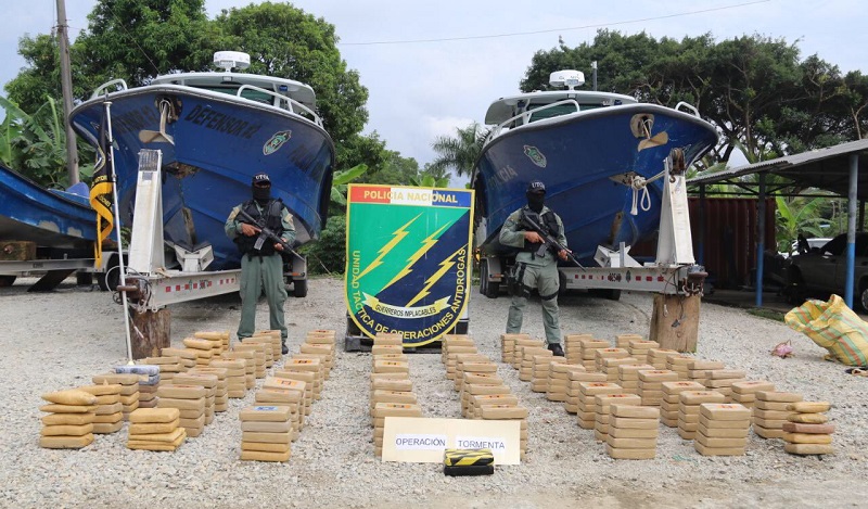 Incautan 362 paquetes de presunta droga cerca a la Isla Taboguilla