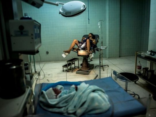 Dar a luz en Venezuela es un riesgo mortal