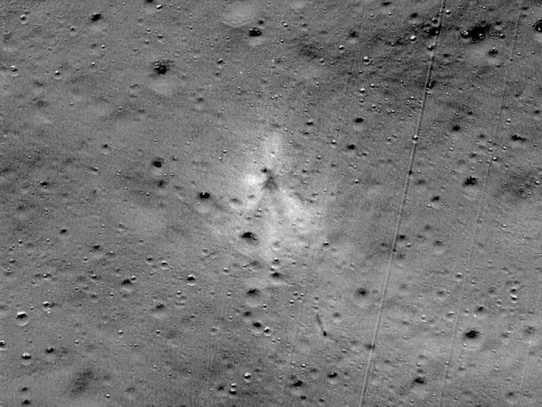 La Nasa encuentra el sitio de impacto de sonda lunar de India