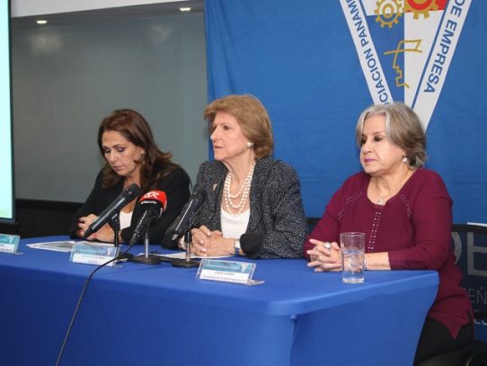 APEDE analizará la inclusión económica de las mujeres en la sociedad