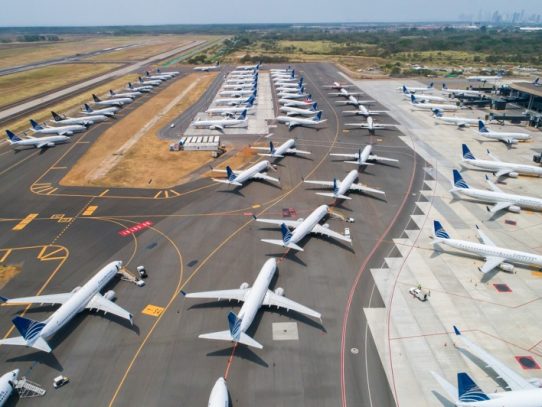 Panameña Copa Airlines espera retomar operaciones el 1 de junio