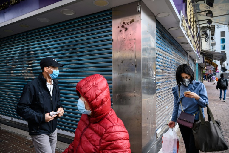 Cierre de la frontera de Hong Kong, pesar para unos, alivio para otros