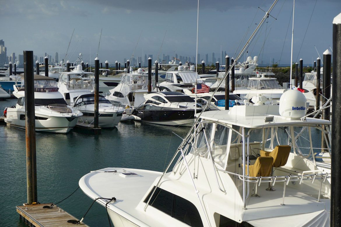 Panamá traza estrategias para el desarrollo del turismo marítimo